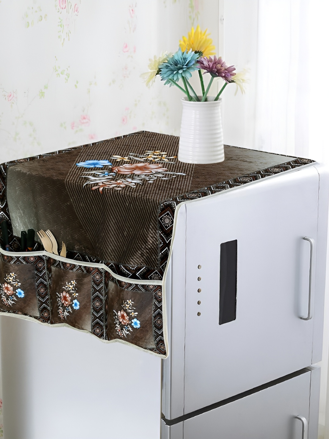

hargunz Coffee Brown & Beige Printed Refrigerator Top Cover