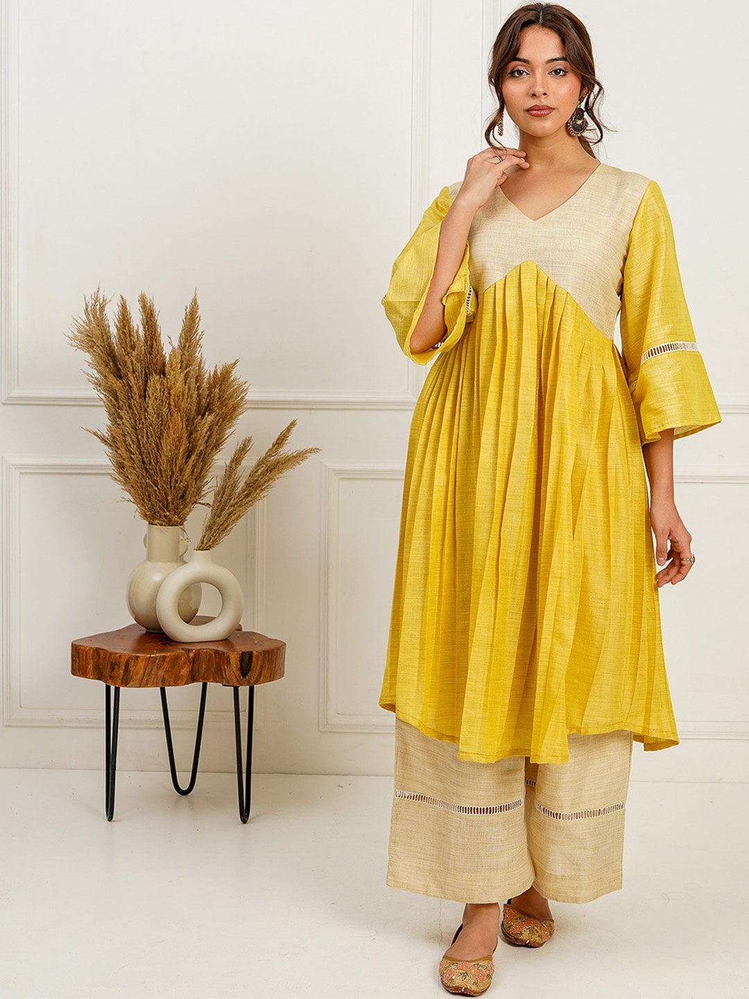

SPARROW Colourblocked V-Neck Bell Sleeves Pure Cotton Empire A-Line Kurta With Trousers, Yellow