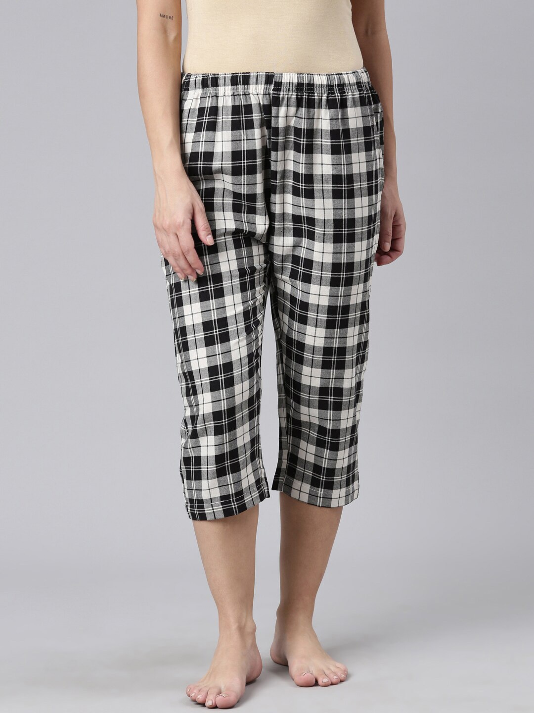 

Kryptic Women Checked Cotton Capri, Black