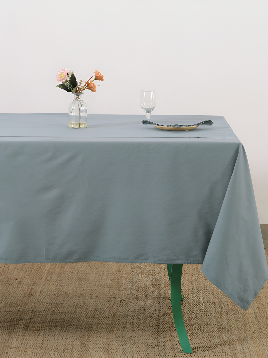 

HANDICRAFT PALACE Grey Cotton 8-Seater Table Cover & 8 Napkins