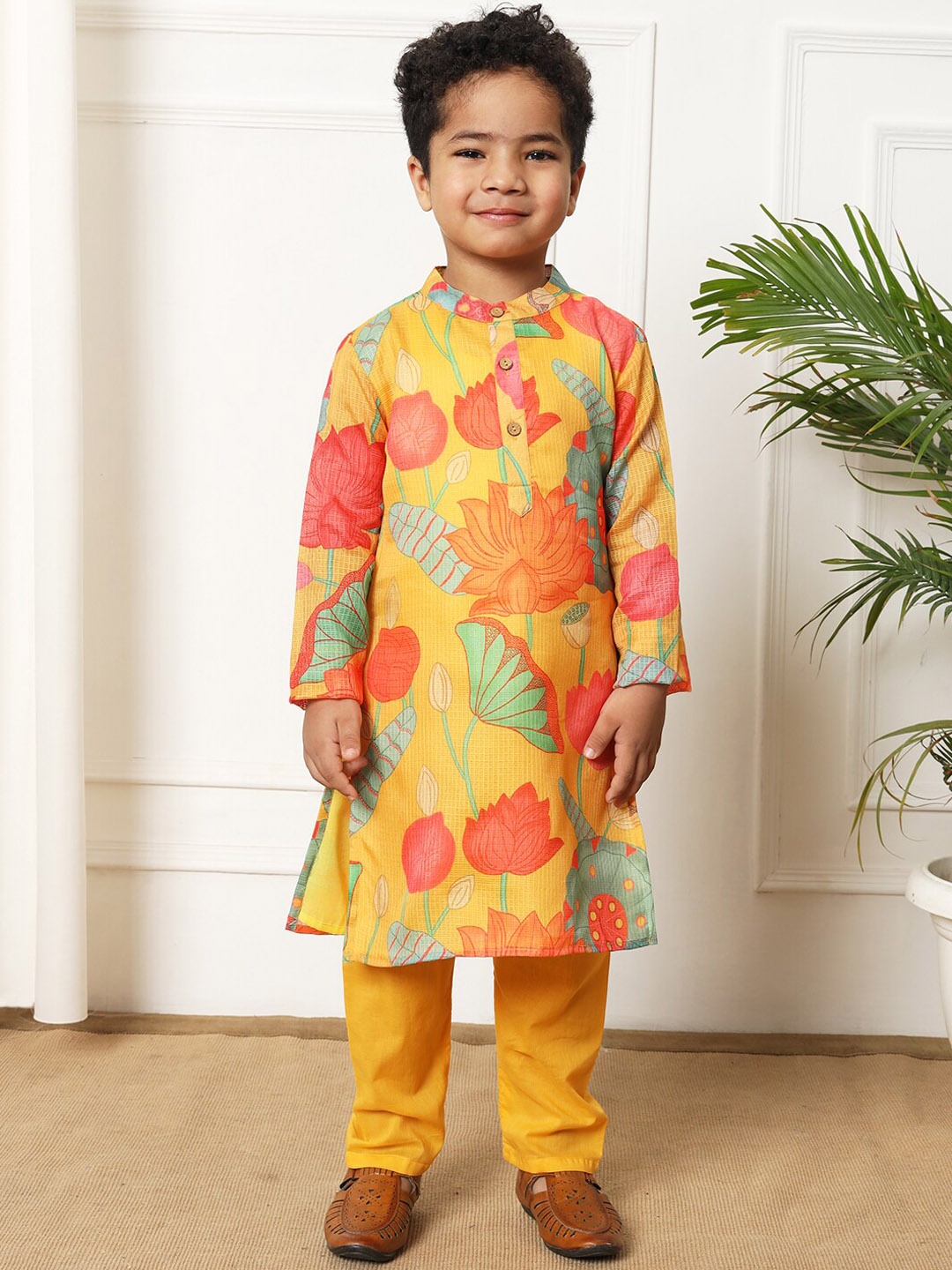 

Readiprint Boys Floral Printed Regular Pure Cotton Kurta with Pyjamas, Yellow