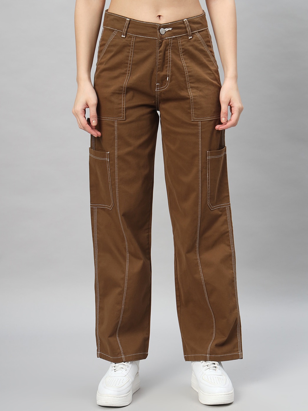 

Chemistry Women Relaxed Straight Fit High-Rise Cargos Trousers, Brown