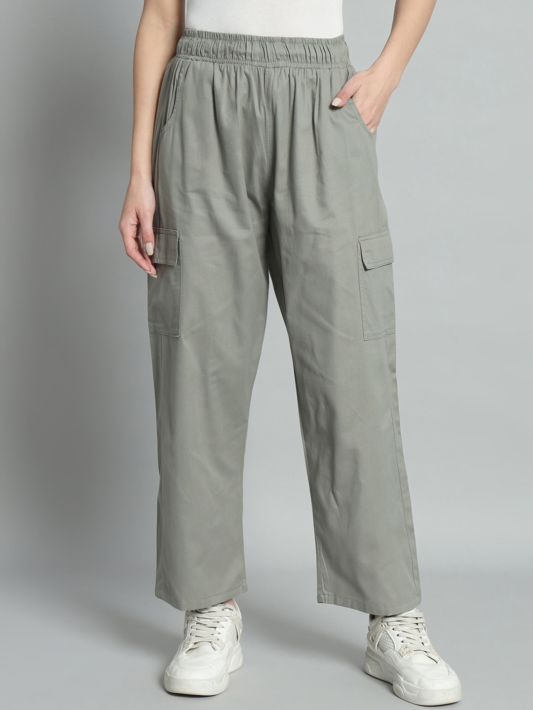 

Chemistry Women Relaxed Straight Fit High-Rise Plain Flat-Front Cotton Cargos Trouser, Beige