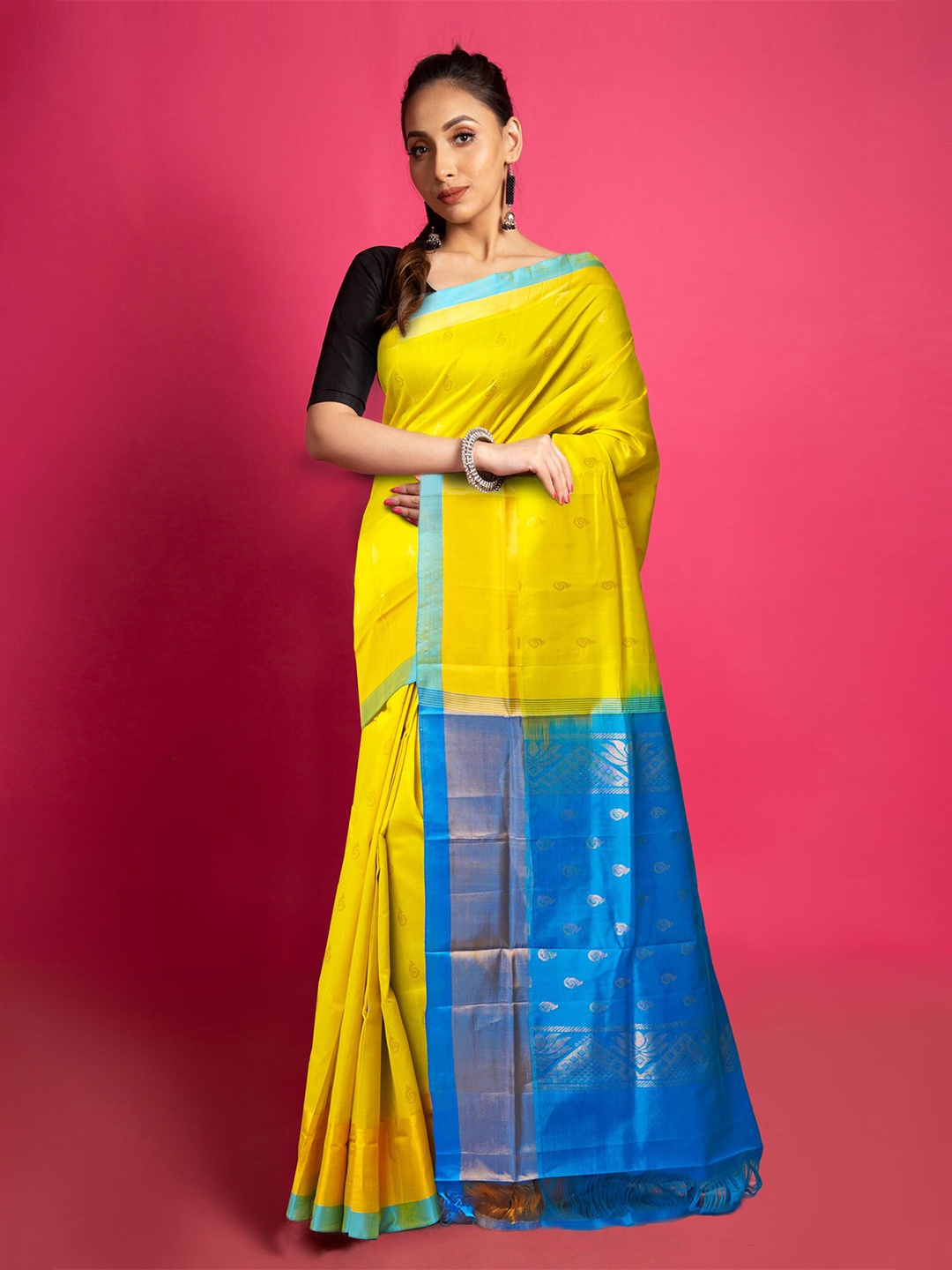 

Unnati Silks Ethnic Motifs Woven Design Zari Handloom Pure Silk Kanjeevaram Saree, Yellow