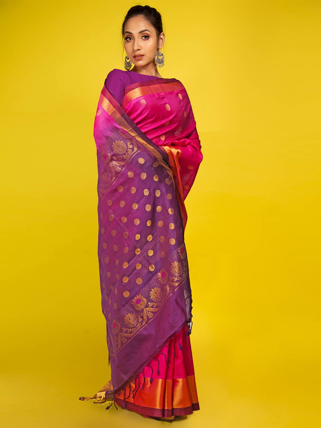 

Unnati Silks Ethnic Motifs Woven Design Zari Handloom Pure Silk Kanjeevaram Saree, Pink