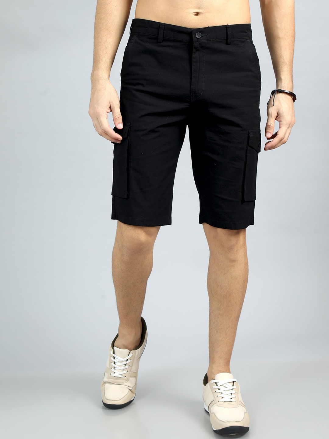 

Bushirt Men Mid-Rise Cotton Cargo Shorts, Black