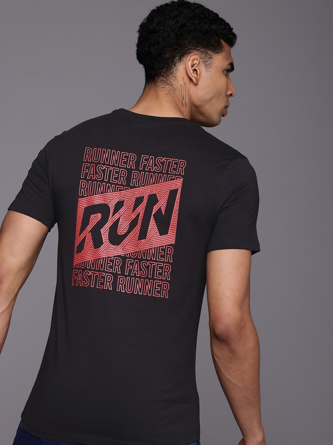 

HRX by Hrithik Roshan Men Typography Printed T-shirt, Black