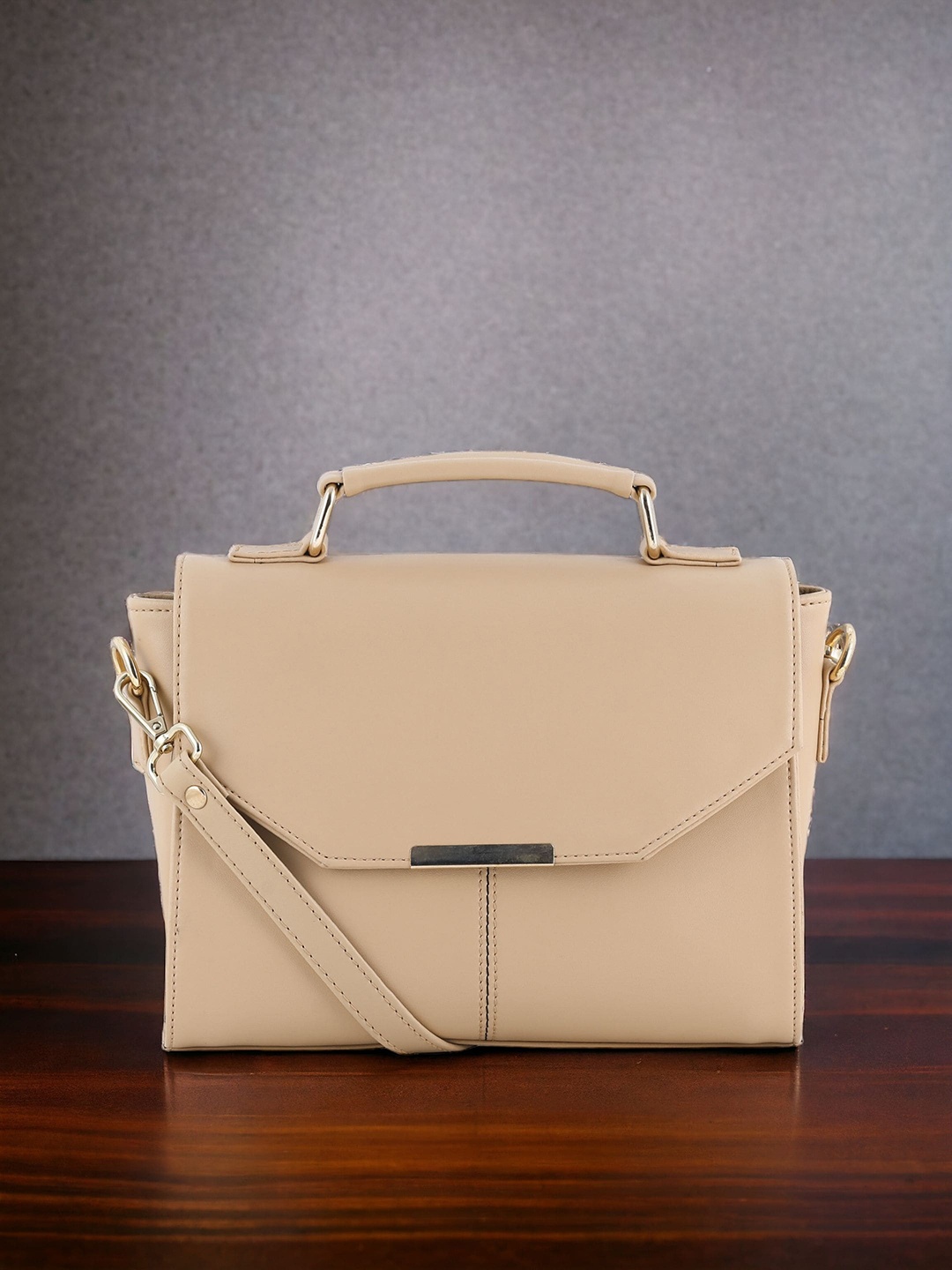

Toteteca Structured Sling Bag, Beige