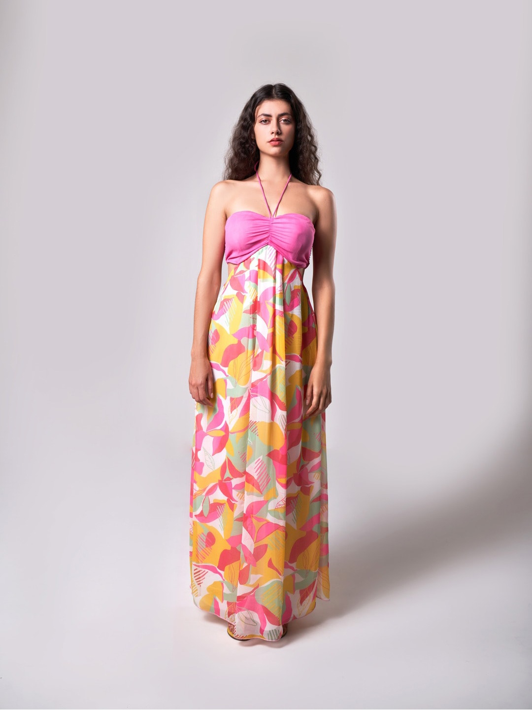 

SOTBELLA Floral Printed Halter Neck Cut-Outs Smocked Chiffon Maxi Empire Dress, Pink