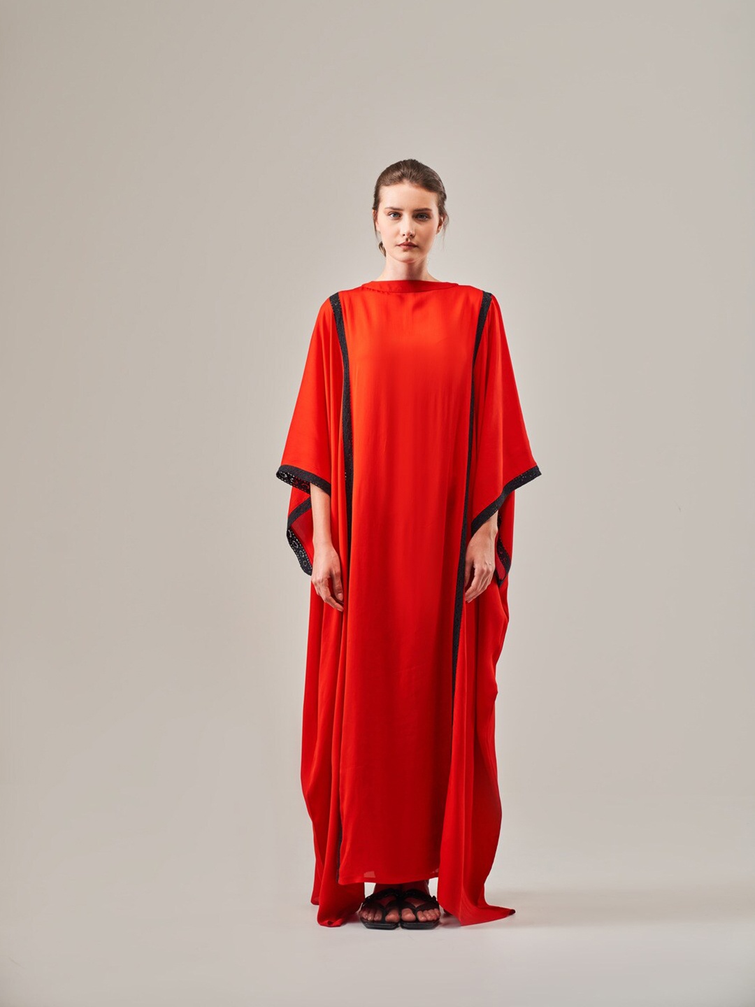 

SOTBELLA Round Neck Extended Sleeveless Crepe Kaftan Dress, Red