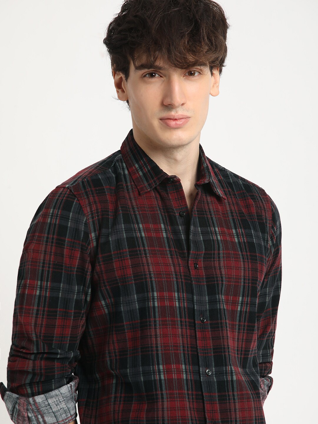 

THE BEAR HOUSE Slim Fit Tartan Checks Long Sleeves Spread Collar Opaque Casual Shirt, Multi