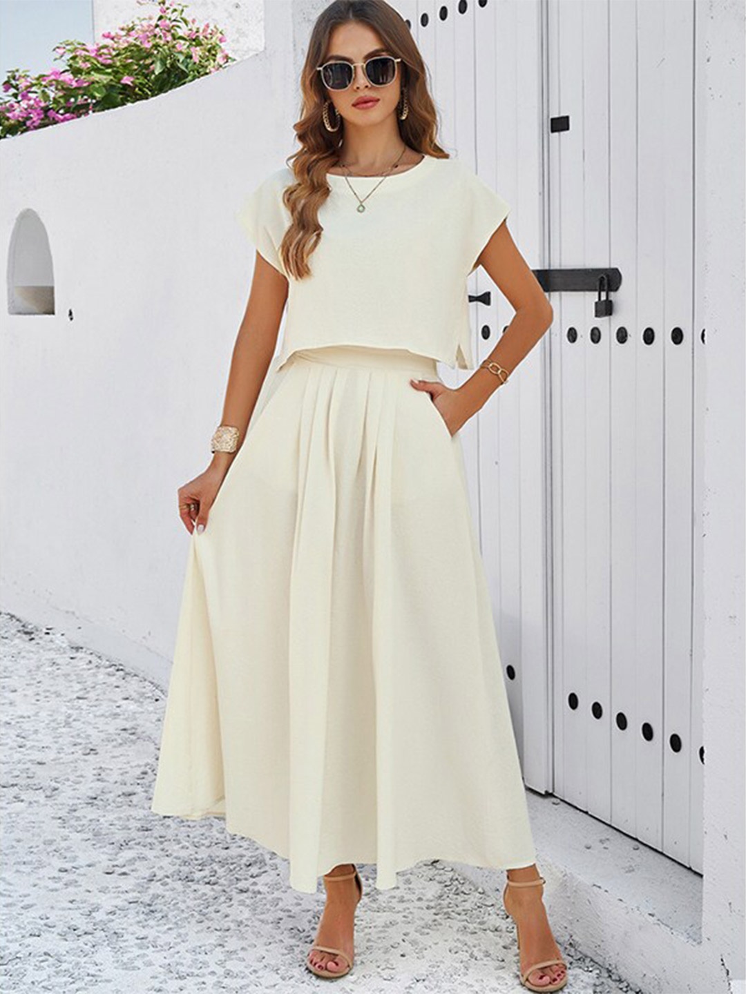 

StyleCast x Revolte Off White Round Neck Top with Skirt