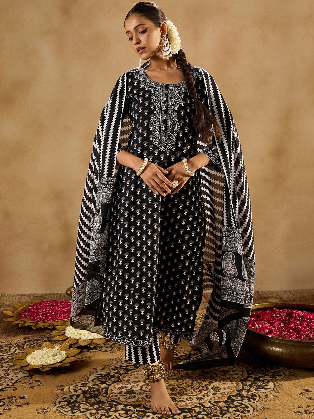 

Indo Era Black Ethnic Motifs Printed Pure Cotton Straight Kurta With Trousers & Dupatta