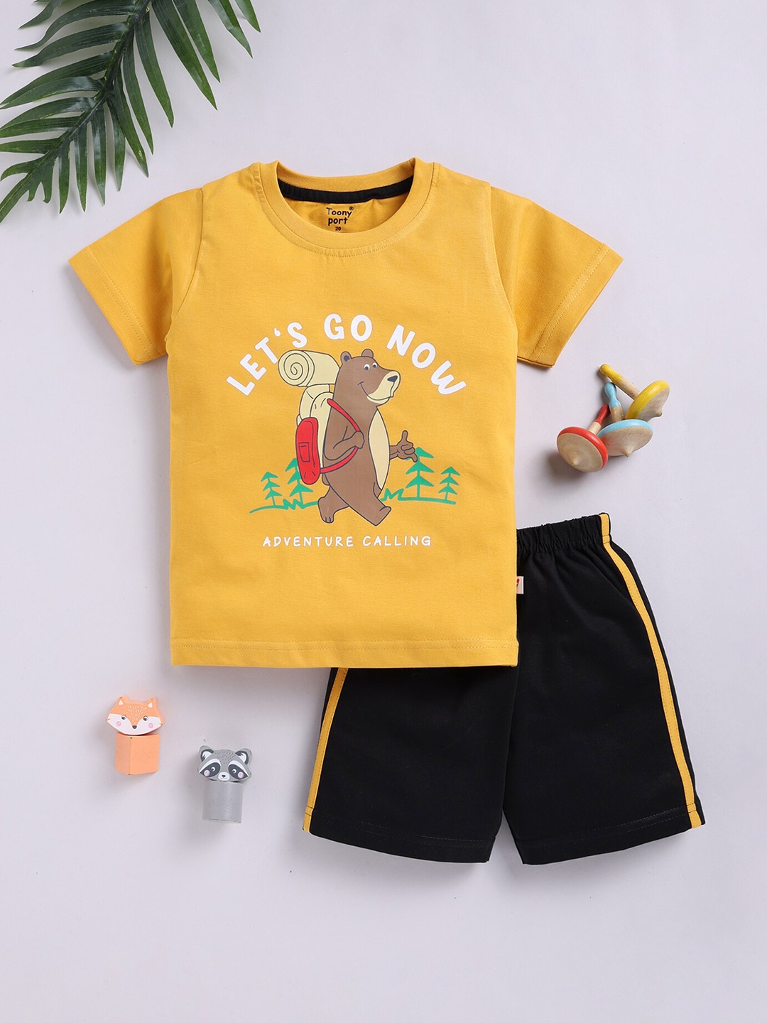 

Toonyport Boys Printed T-shirt with Short, Mustard