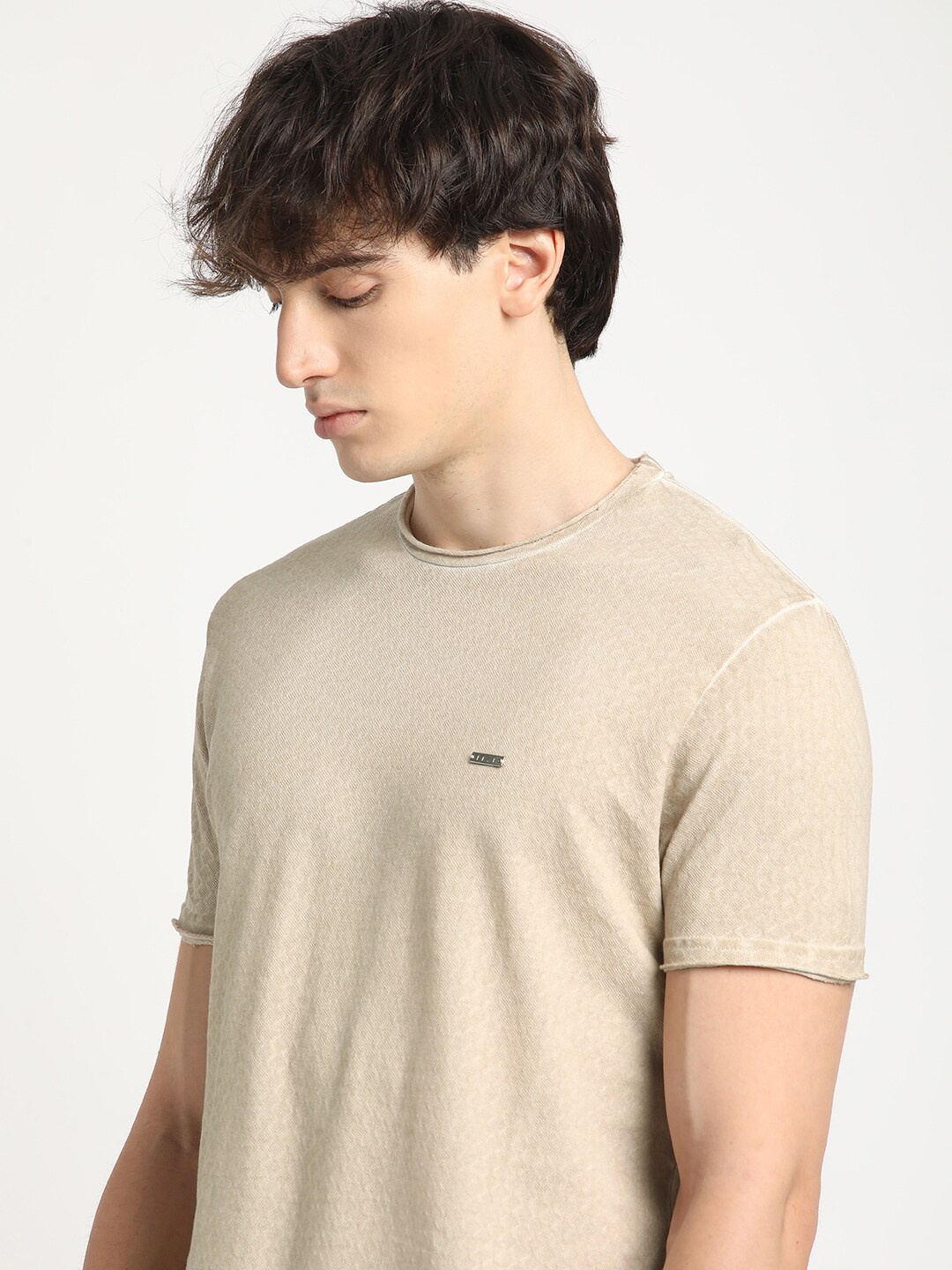 

THE BEAR HOUSE Round Neck Pure Cotton Slim Fit T-shirt, Cream