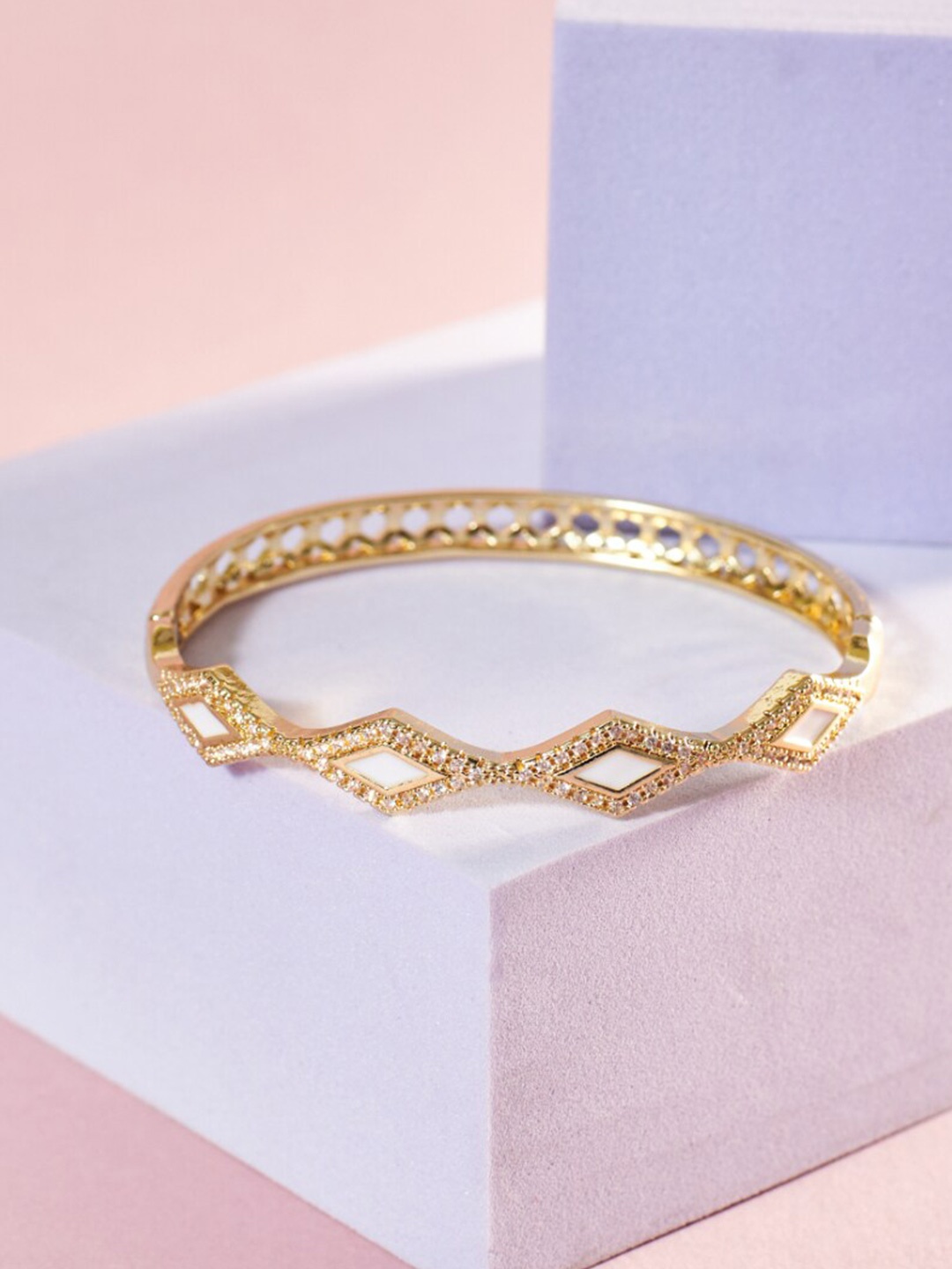 

SALTY Stones Studded Bangle-Style Bracelet, Gold