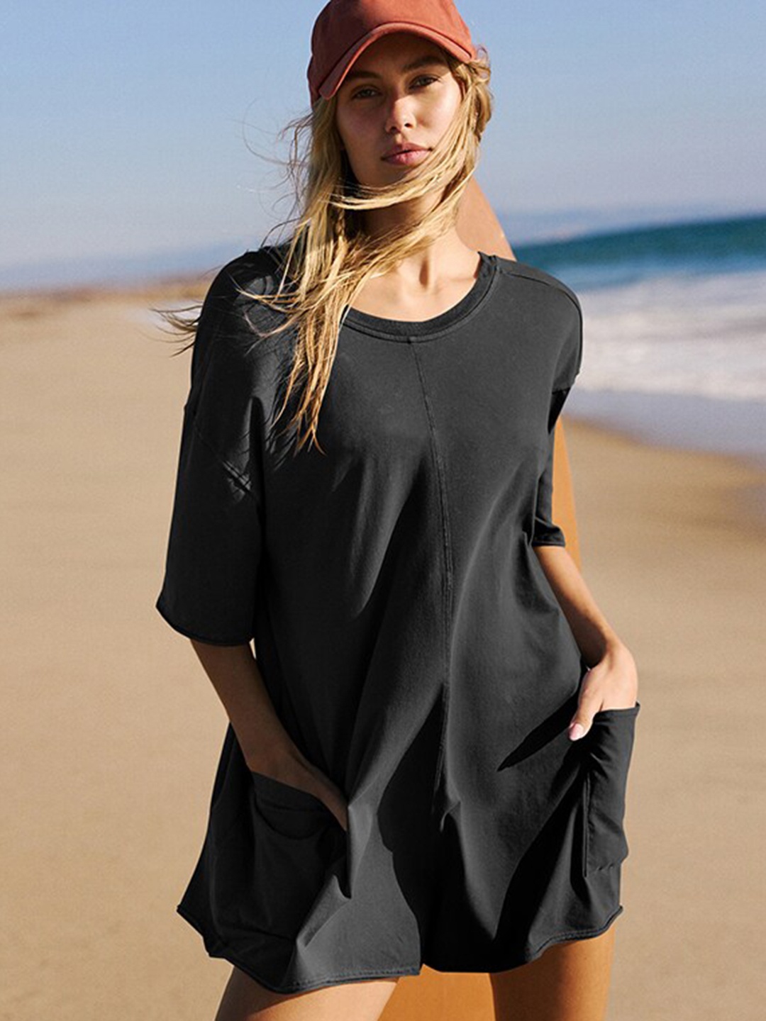 

StyleCast x Revolte Black Round Neck Playsuit