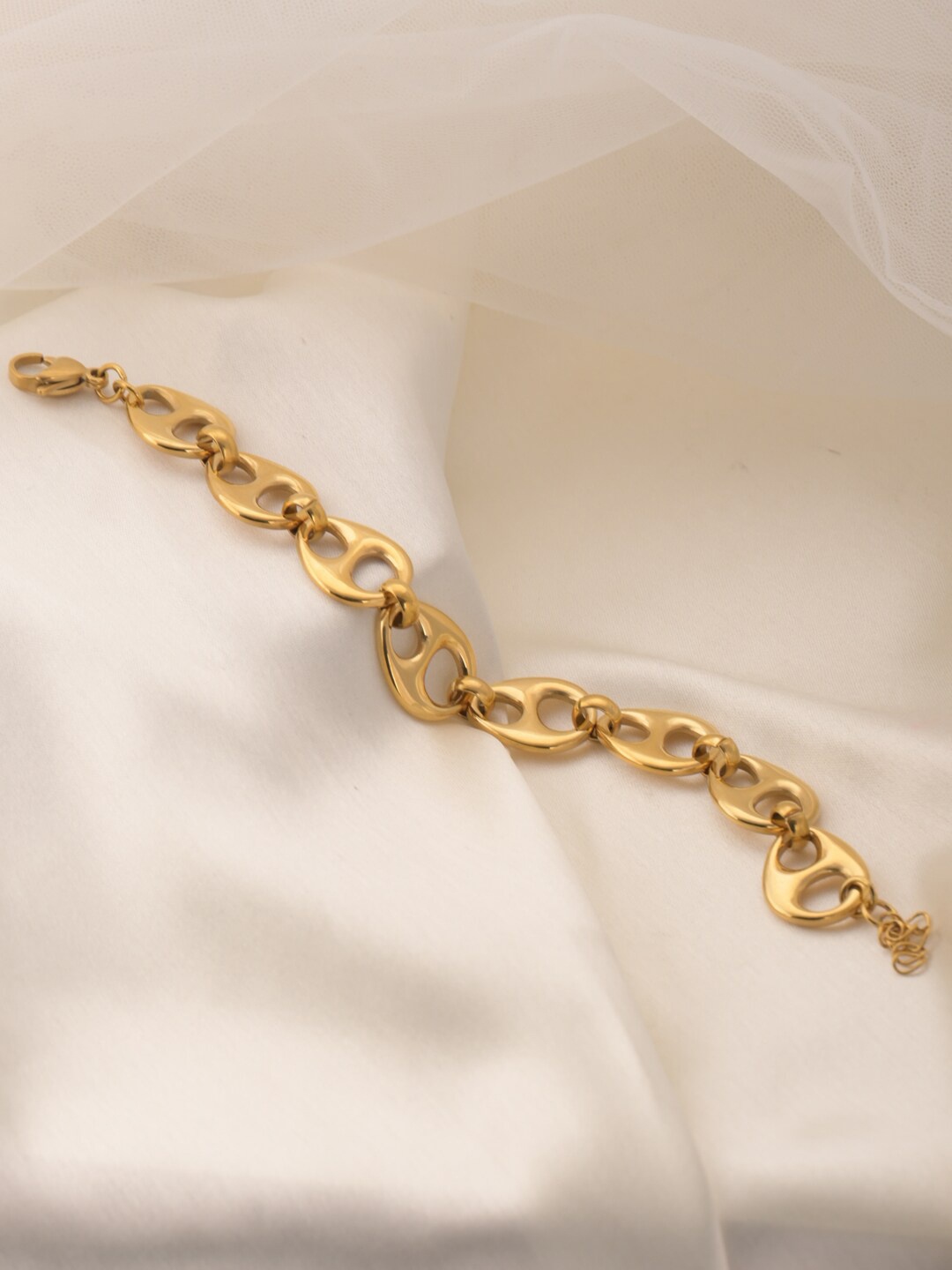

PALMONAS Stainless Steel Gold Plated Armlet Bracelet