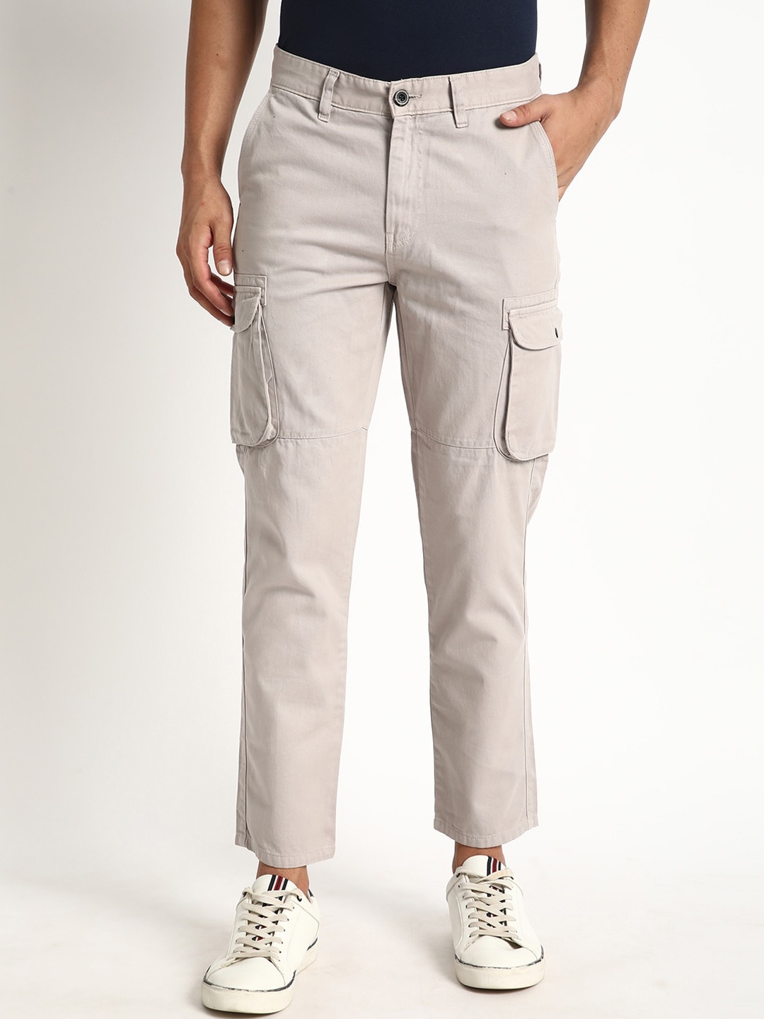 

IVOC Men Cotton Regular fit Mid-rise Cargos Trouser, Grey