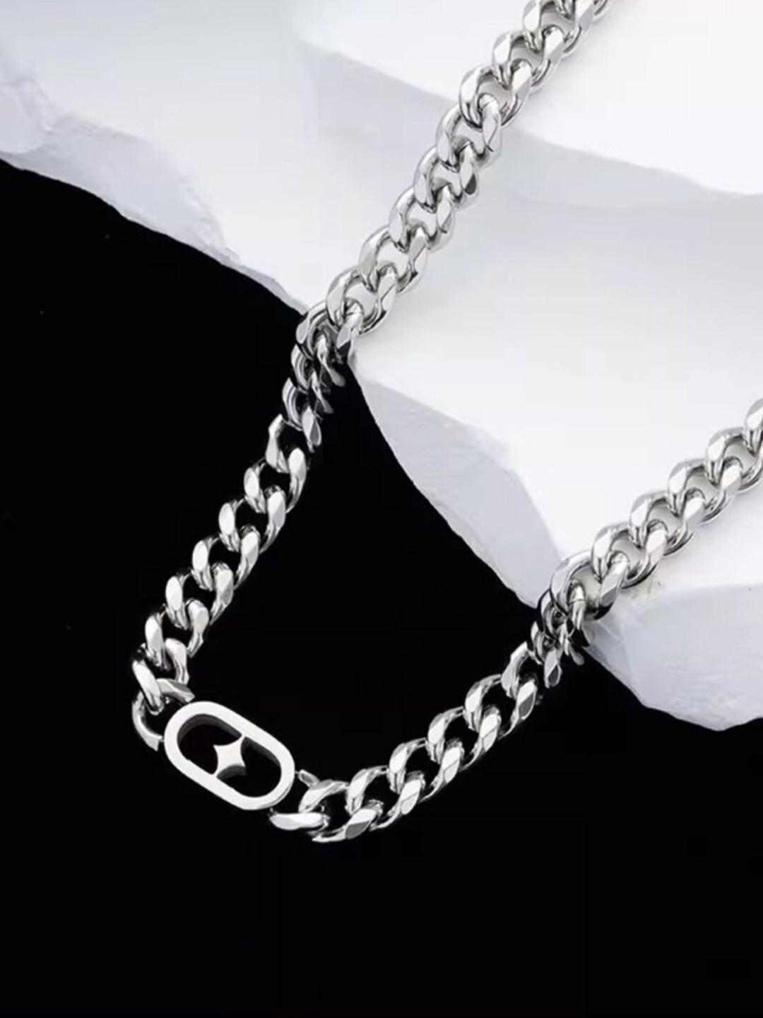 

SALTY Men Stainless Steel Necklace, Silver