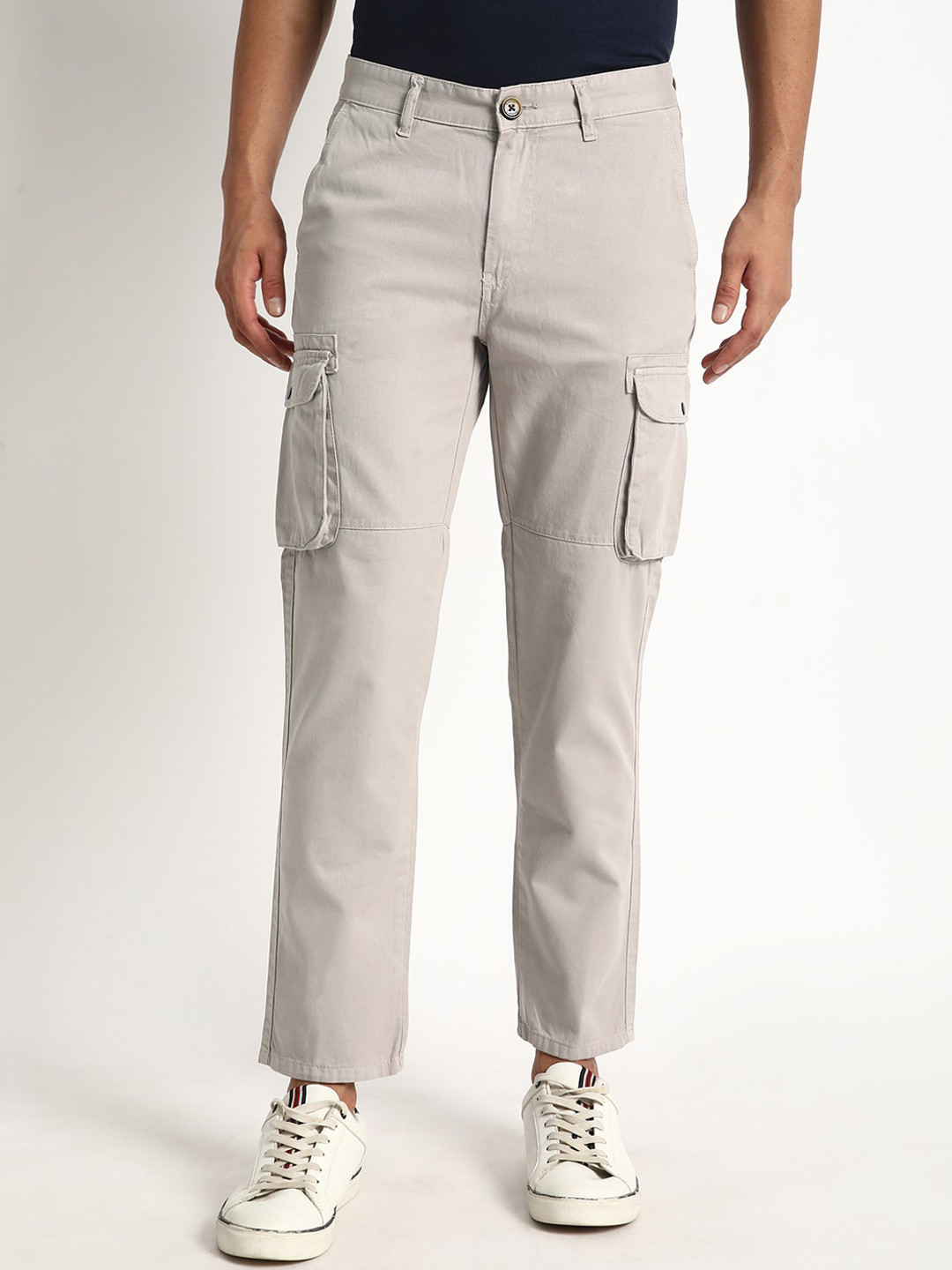 

The Roadster Lifestyle Co Pure Cotton Regular fit Mid-Rise Cargo Trousers, Grey