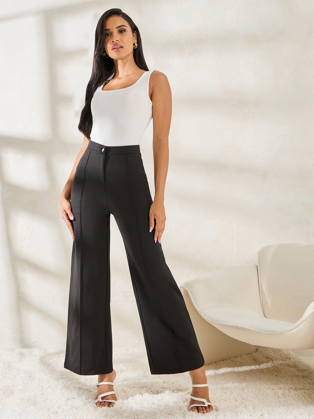 

Women's High Rise Wide Leg Pants with Pintuck Detail, Black