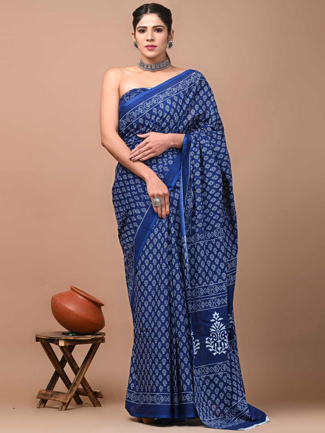

Siya Fashion Ethnic Motifs Silk Cotton Block Print Saree, Blue
