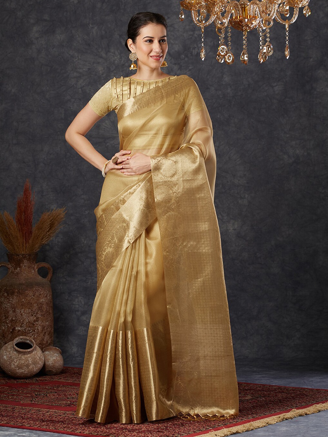 

Resha Woven Design Ethnic Motifs Zari Tissue Banarasi Saree, Gold