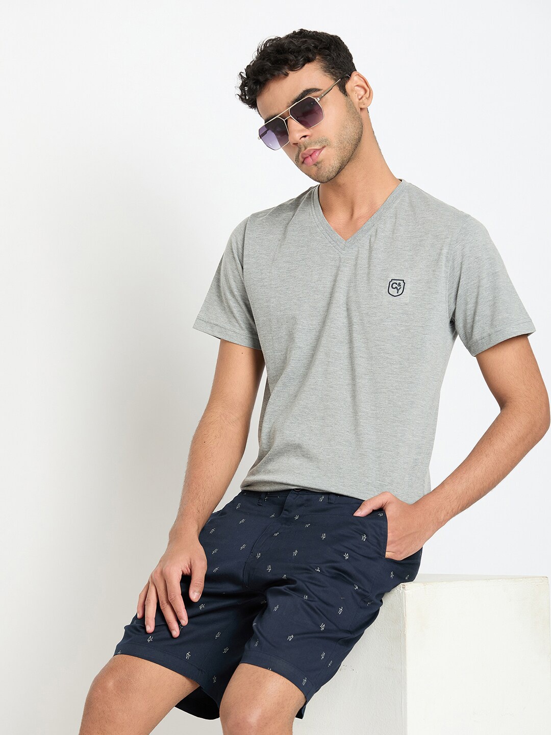 

Club York V-Neck Short Sleeves T-shirt, Grey