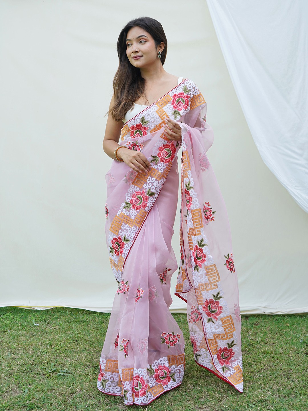 

Mitera Floral Embroidered Organza Saree, Lavender