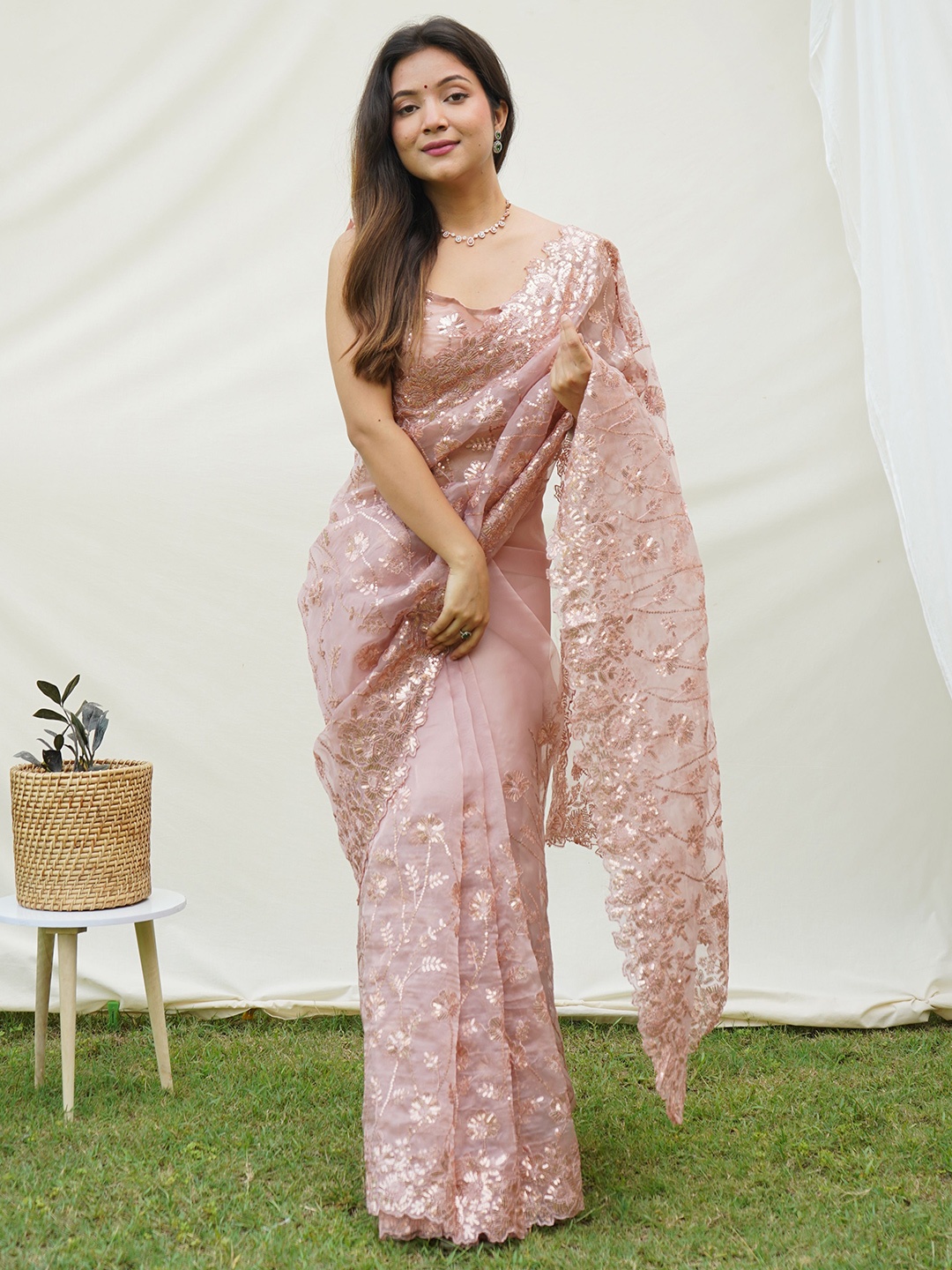 

Mitera Floral Embellished Sequinned Saree, Brown