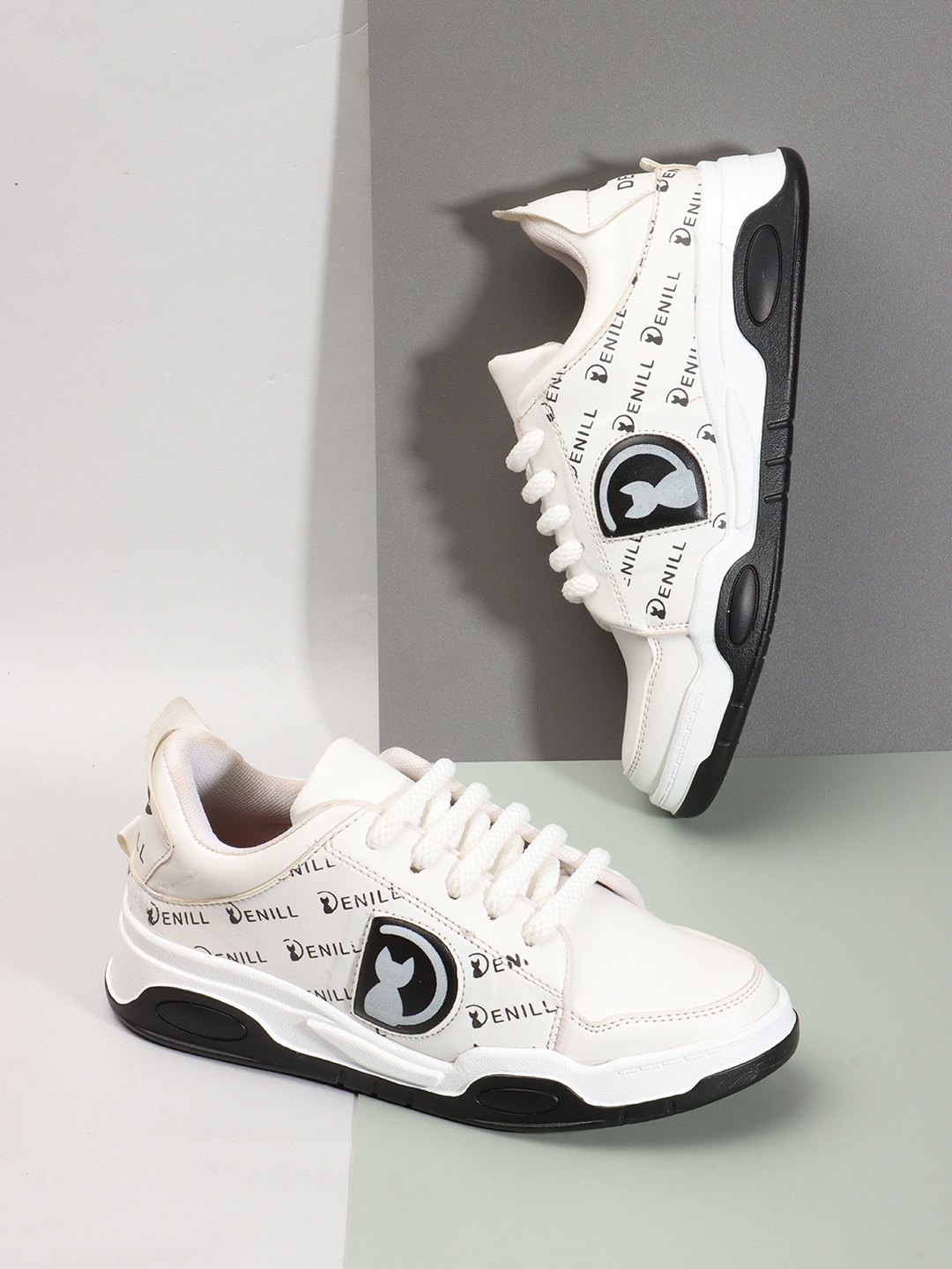 

Denill Women Round Toe Lightweight Sneakers, White