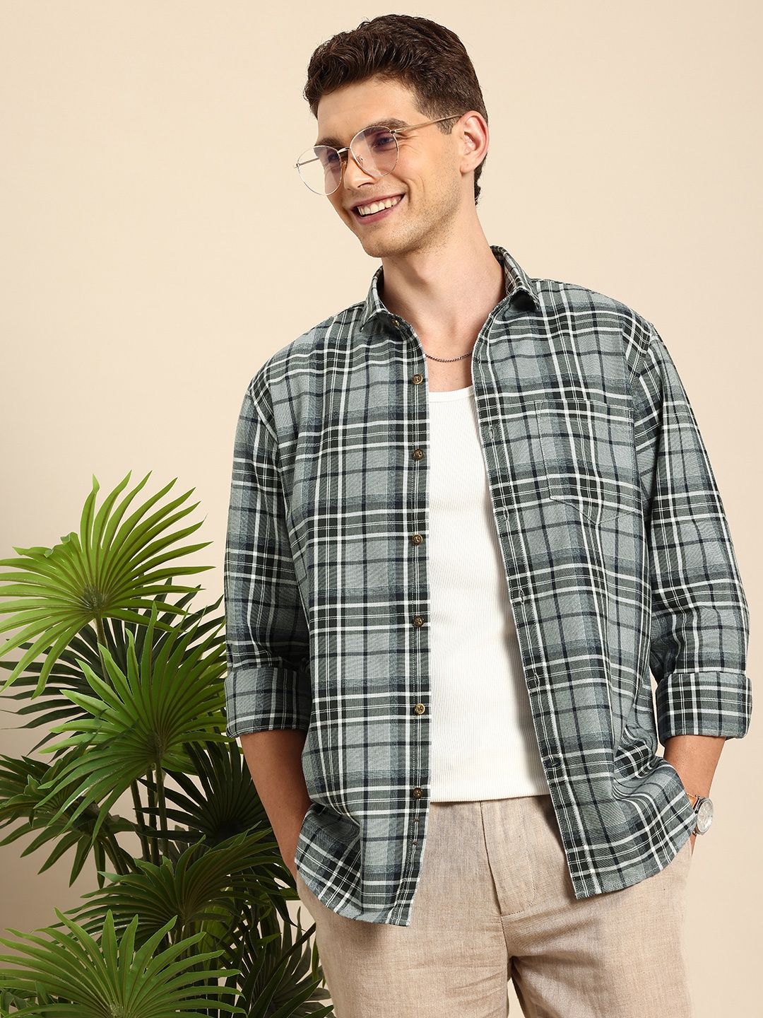 

Mast & Harbour Men Standard Checked Pure Cotton Casual Shirt, Green