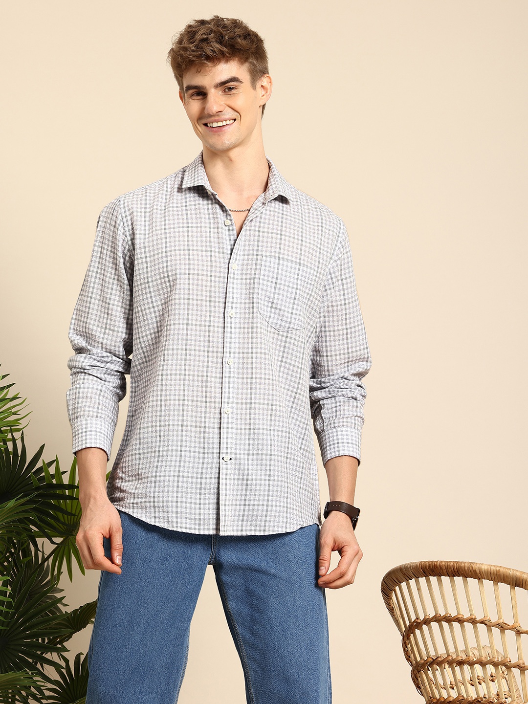

Mast & Harbour Men Standard Checked Pure Cotton Casual Shirt, Grey