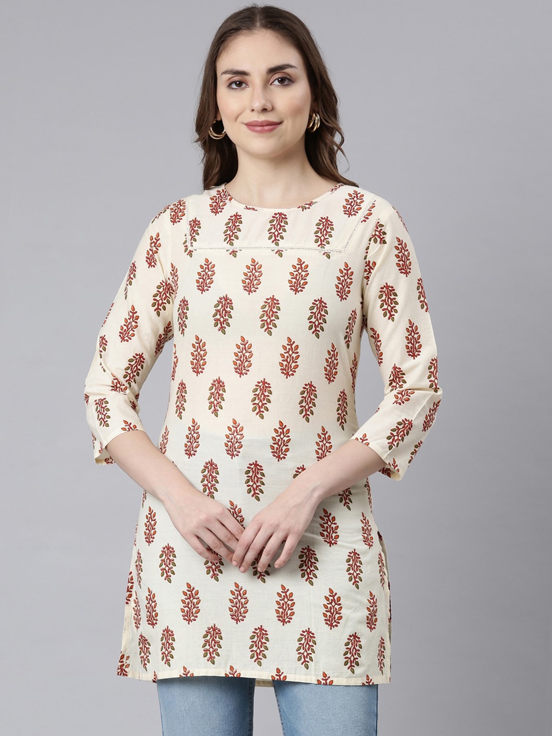 

Souchii Floral Printed Cotton Kurta, Cream