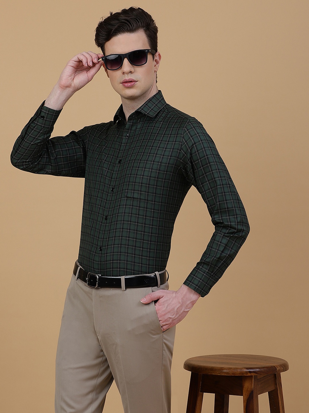 

Greenfibre Slim Fit Checked Spread Collar Long Sleeves Formal Shirt, Green