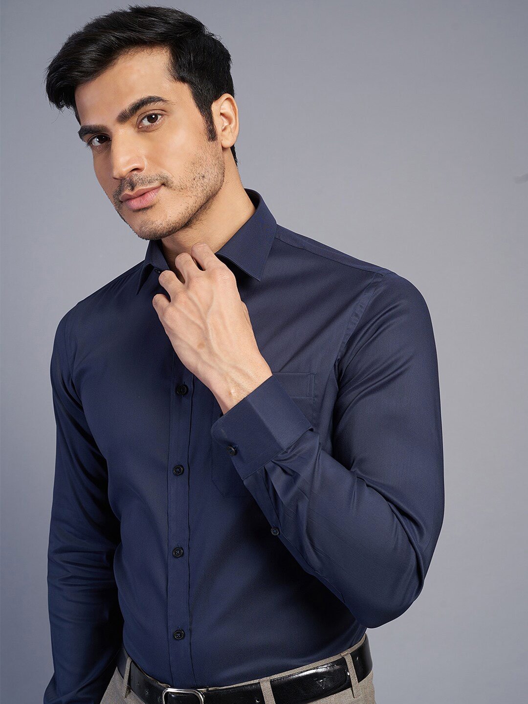 

JADE BLUE Slim Fit Cotton Formal Shirt, Navy blue
