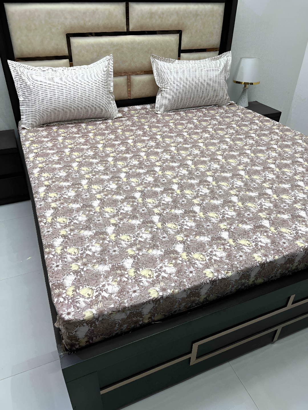 

Pure Decor Cotton King Size Double Bed Bedsheet With 2 Pillow Covers 2.74m X 2.74m, Brown