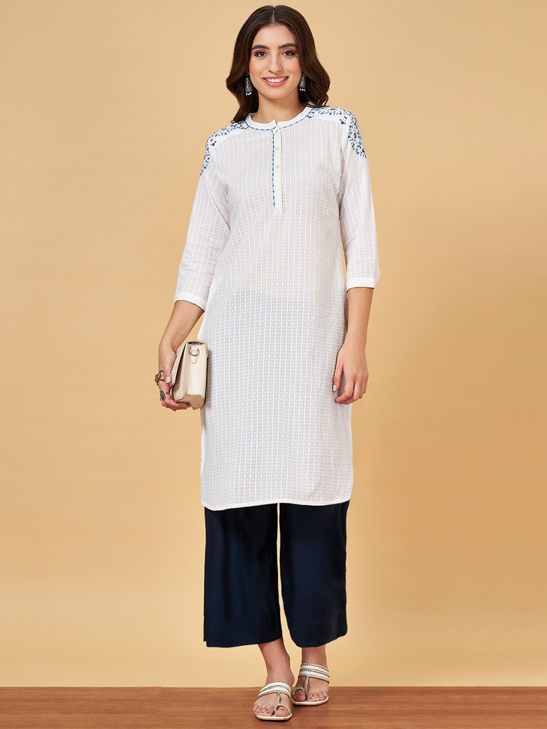 

YU by Pantaloons Striped Thread Work Mandarin Collar Satin Kurta, White