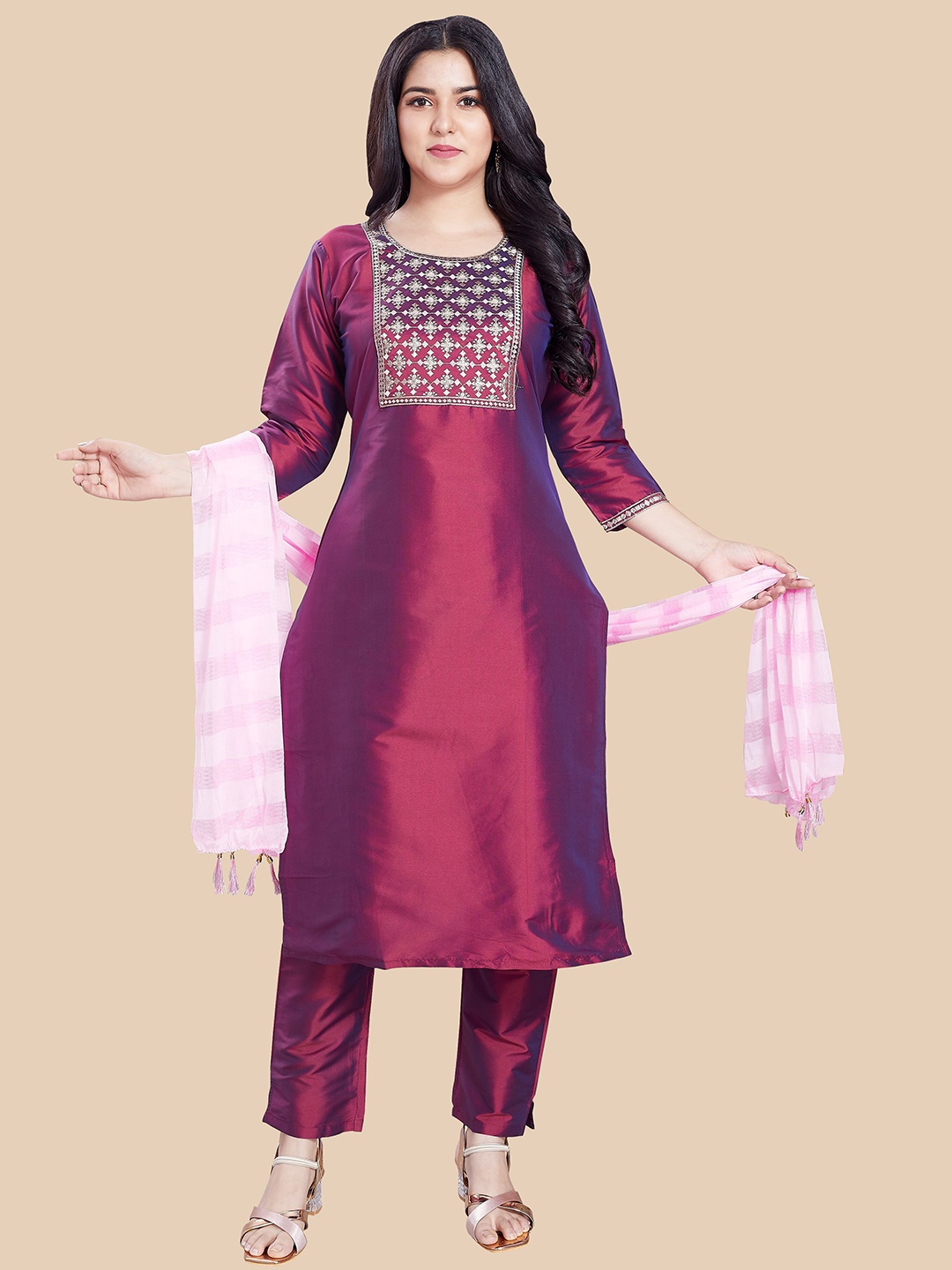 

Rani Saahiba Ethnic Motifs Embroidered Regular Thread Work Kurta with Trousers & Dupatta, Purple