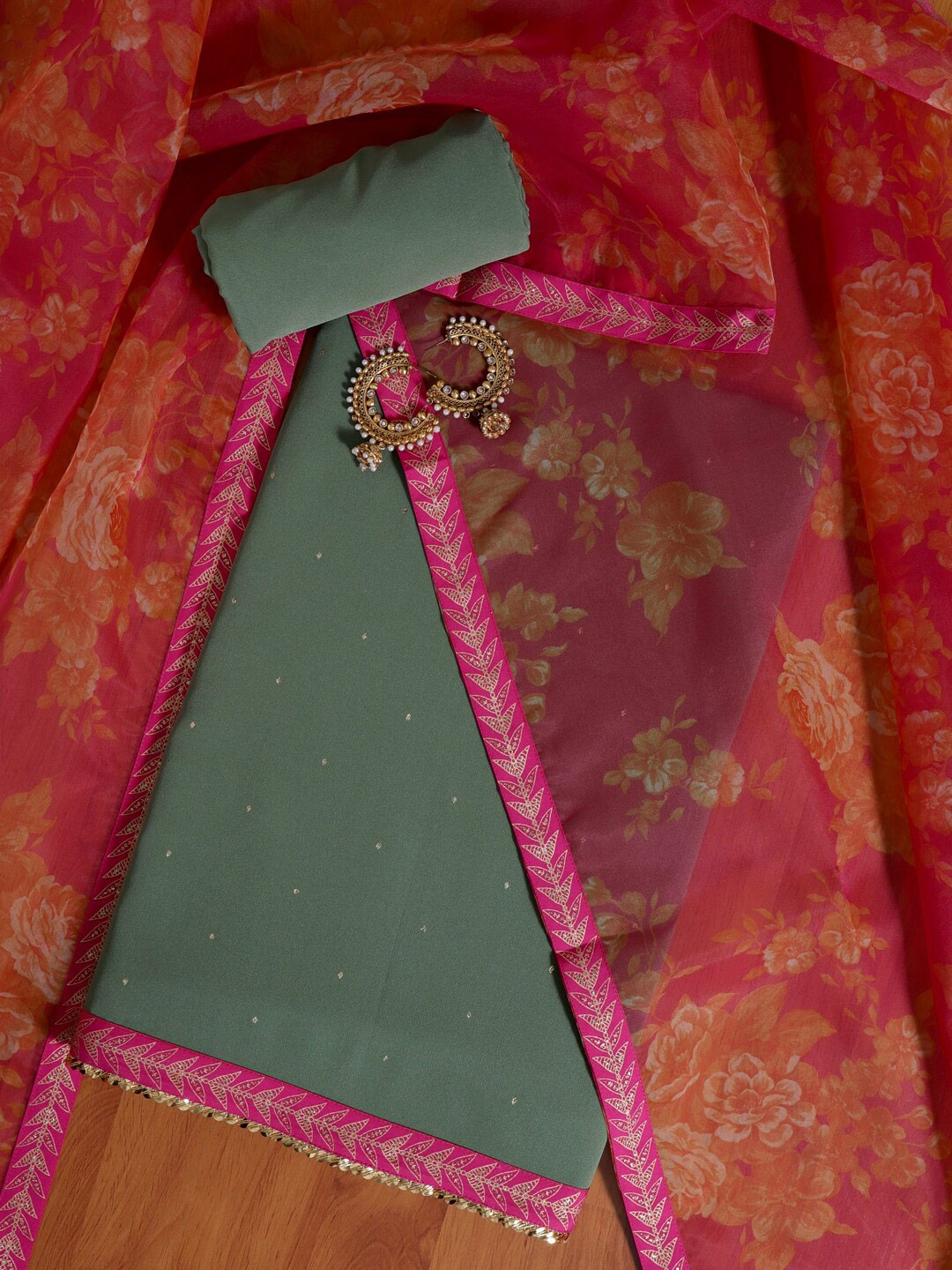 

Ahalyaa Printed Unstitched Dress Material, Green