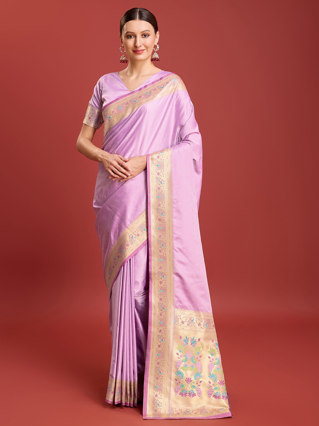 

MONJOLIKA FASHION Ethnic Motifs Woven Design Zari Paithani Saree, Lavender