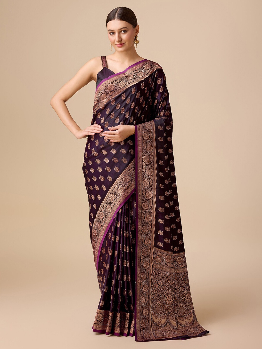 

MONJOLIKA FASHION Ethnic Motifs Zari Banarasi Saree, Purple