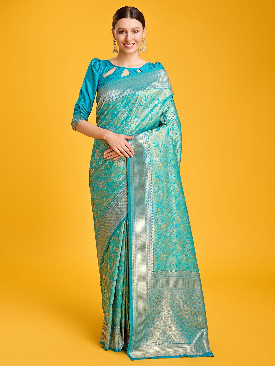 

MONJOLIKA FASHION Floral Woven Design Zari Banarasi Saree, Blue