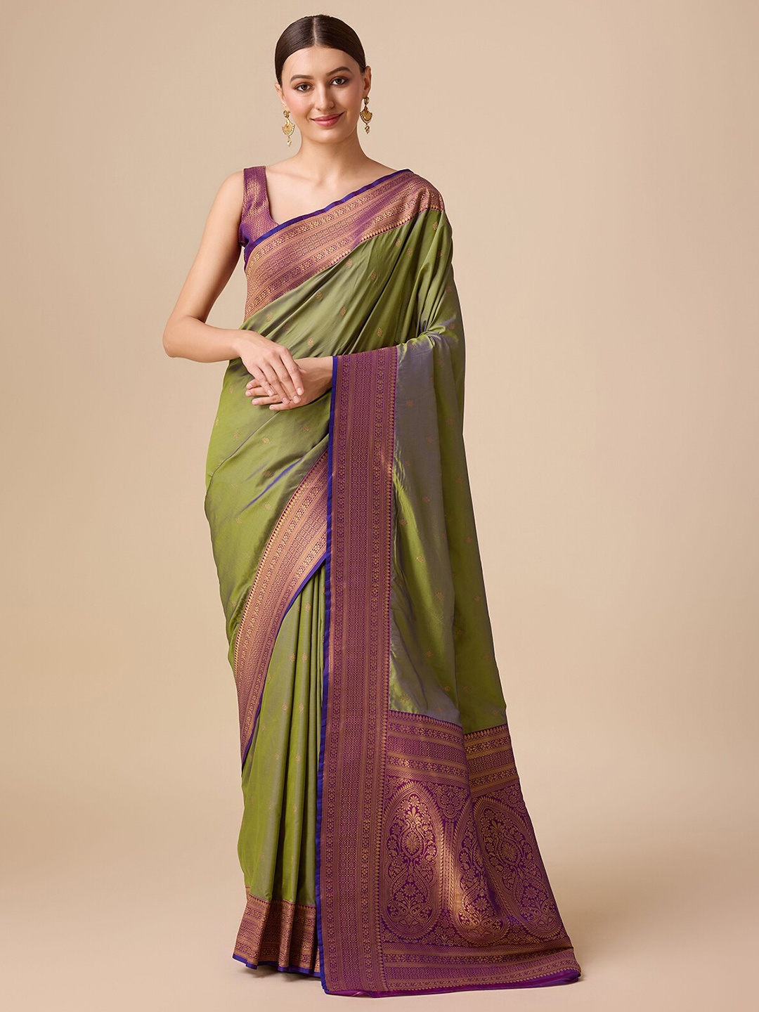 

MONJOLIKA FASHION Ethnic Motifs Zari Banarasi Saree, Olive