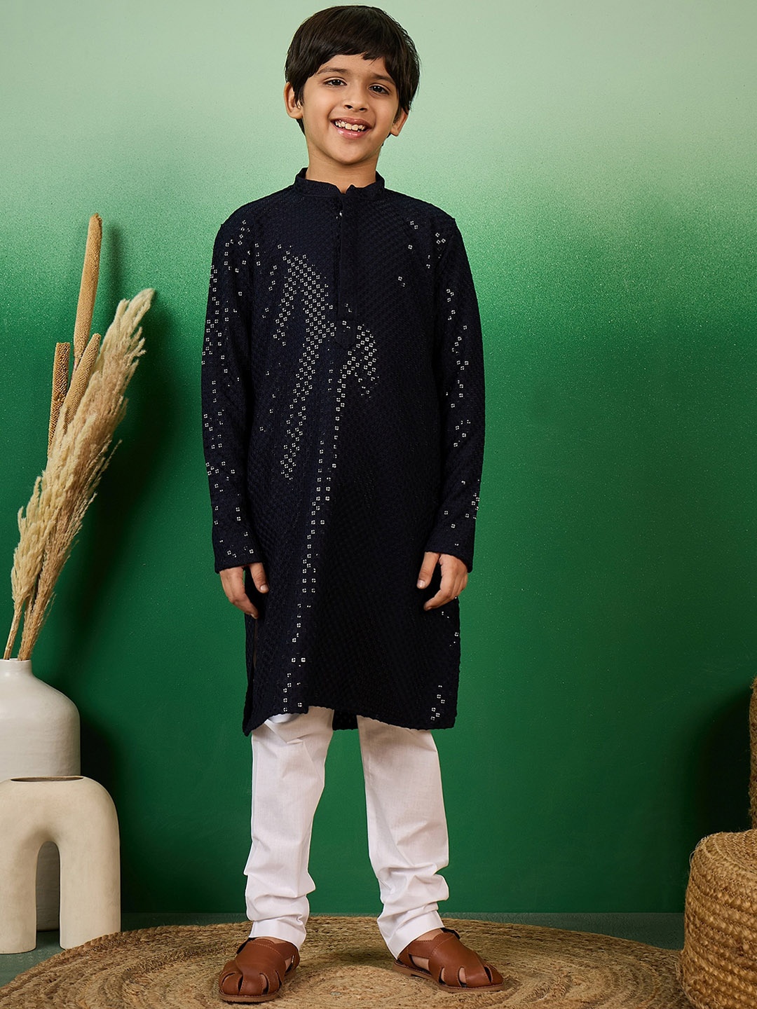 

Sangria Boys Mandarin Collar Embroidered Straight Kurta With Churidar Set, Navy blue