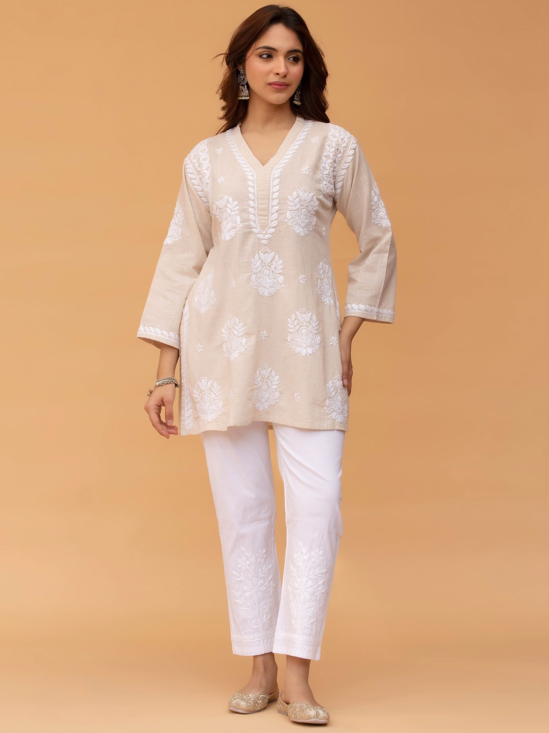 

HOUSE OF KARI Ethnic Motifs Printed Thread Work Cotton Kurta, Beige