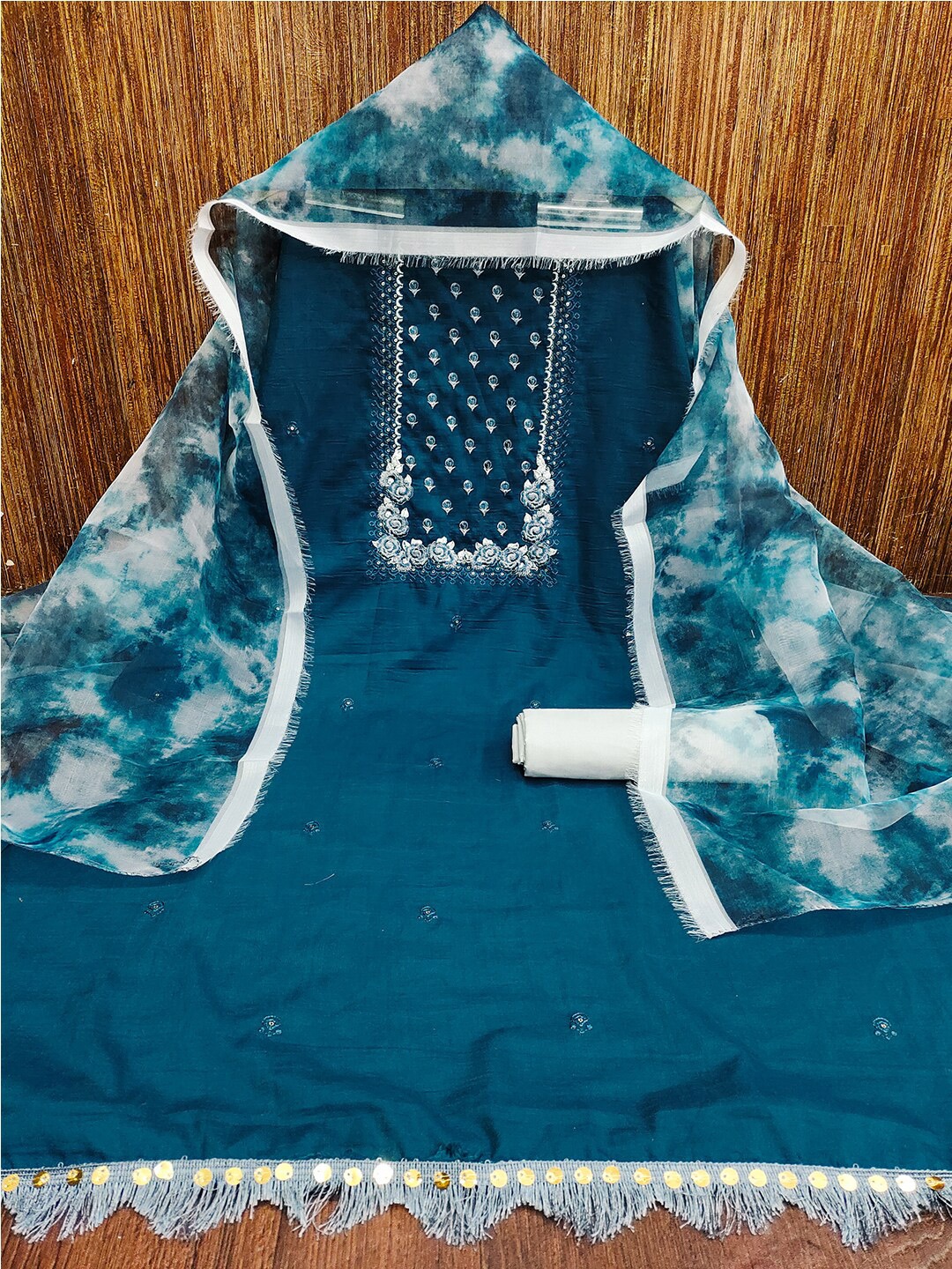 

Lilots Floral Embroidered Unstitched Dress Material, Blue