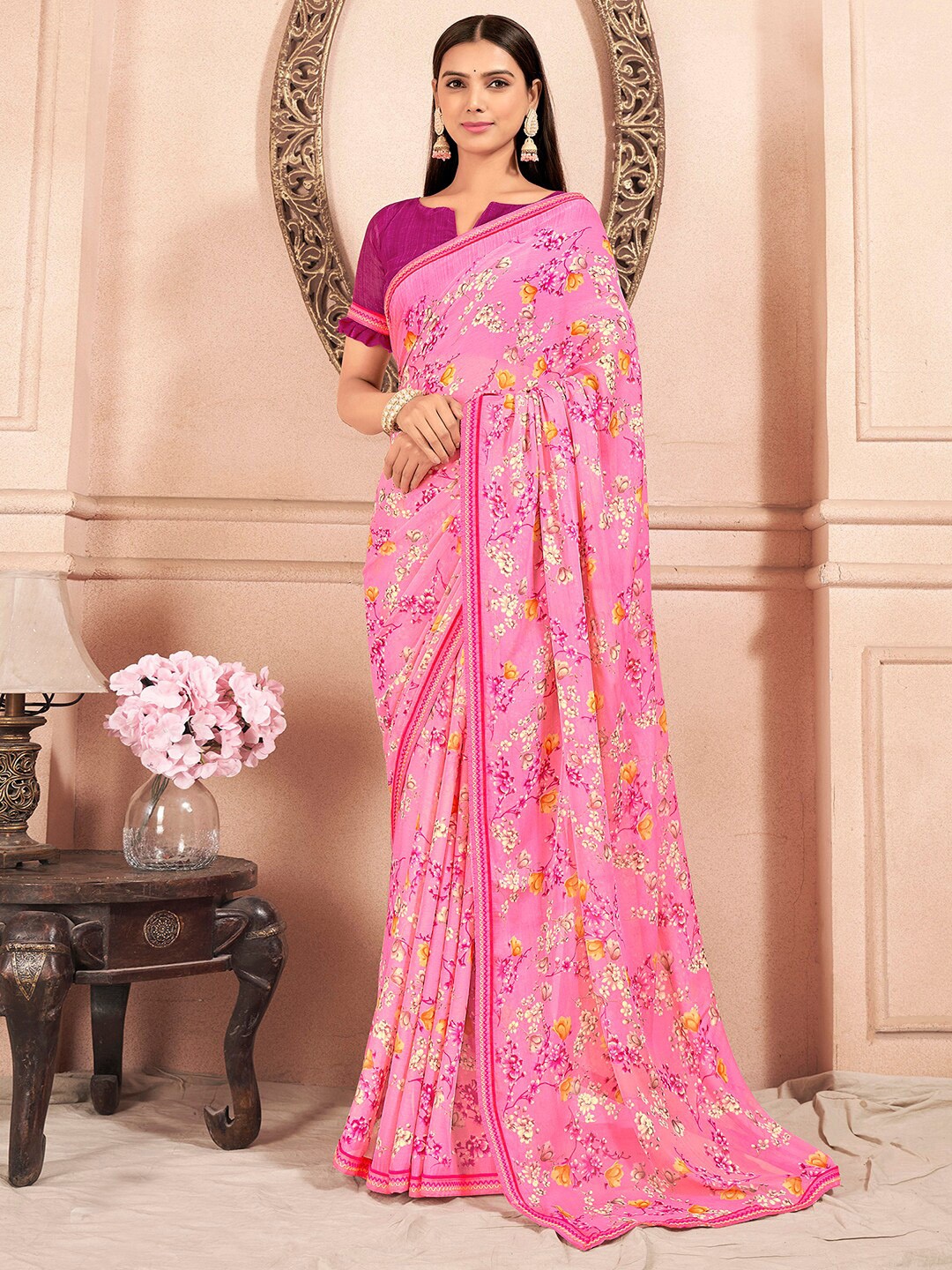 

Mitera Floral Embroidered Pure Chiffon Saree, Pink