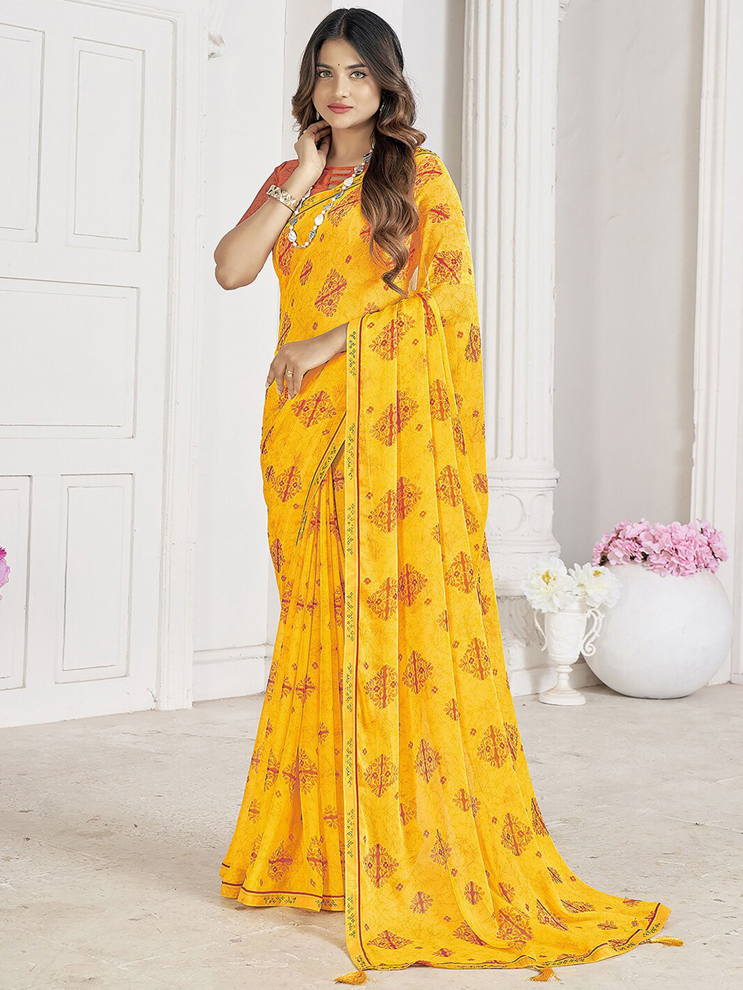 

Mitera Floral Beads and Stones Pure Chiffon Saree, Yellow